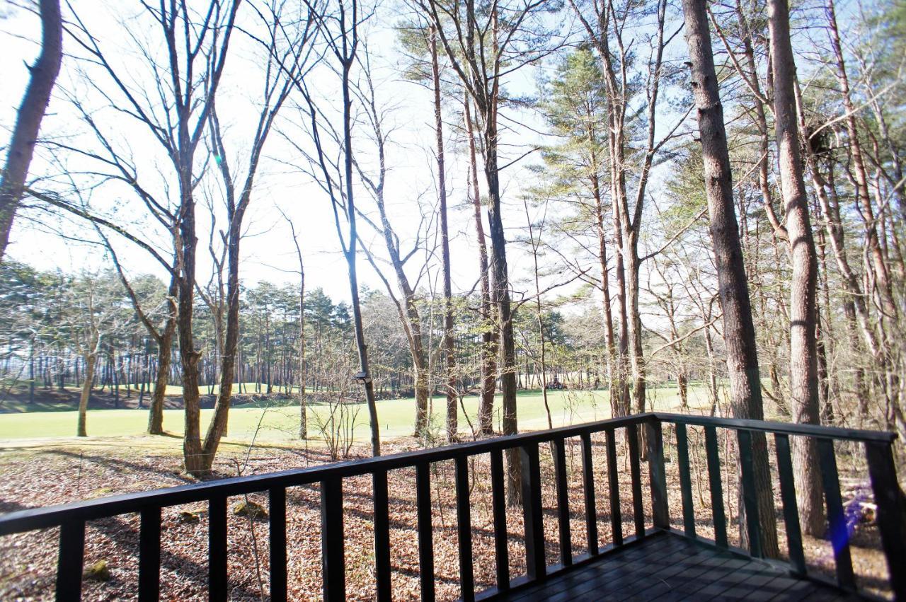 Haruna Wing Private Cottage In The Forest Overlooking The Golf Course Azumaiokozan Экстерьер фото